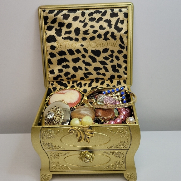 Betsey Johnson Jewelry - Betsey Johnson Jewelry Box with Leopard Lining and Assorted Jewelry